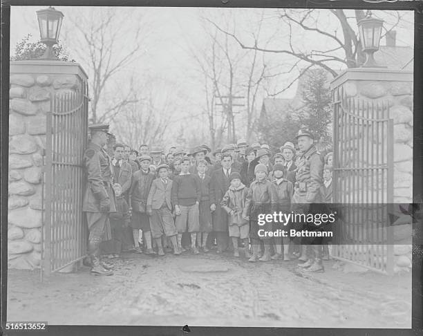 Home Town Folk Mourn Coolidge. Natives of Northampton, Mass., who knew the former President as a friend and neighbor, flock around the gates of "The...