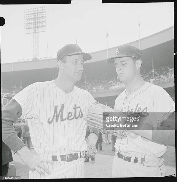 Mets vs. Dodgers. Manhattan, New York, New York: Photo shows pitchers Don Drysdale and Roger Craig.