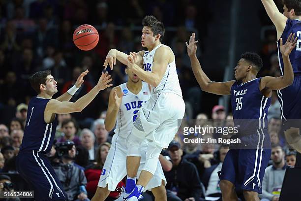 Grayson Allen of the Duke Blue Devils passes the ball in the first half against the Yale Bulldogs during the second round of the 2016 NCAA Men's...