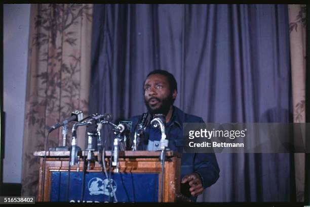 New York, New York: Dick Gregory at a press conference at the Overseas Press Club in Manhattan. He said he is ending a 21-day fast. August 20, 1980.