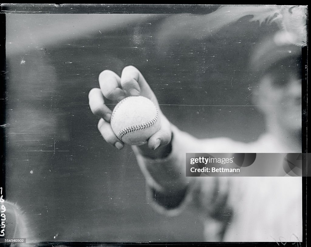 George Murray's Knuckle Ball Grip