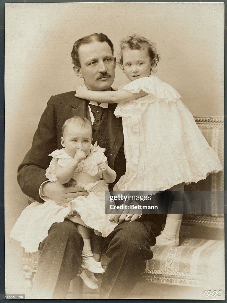 Sweden's Prince Carl with Children