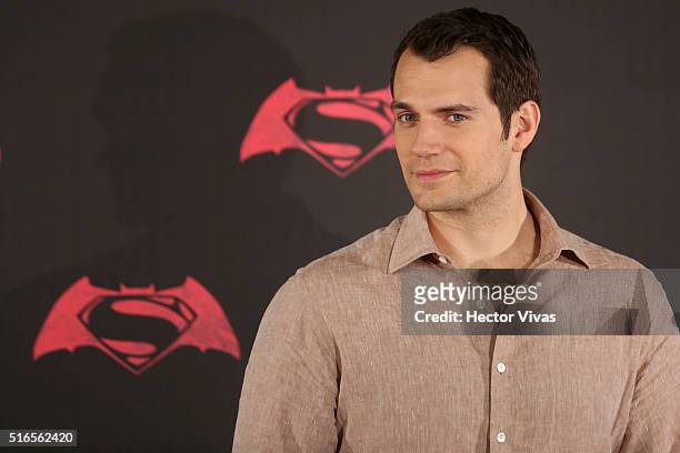 British actor Henry Cavill poses for pictures during the Batman v Superman Movie photocall at Hotel St Regis on March 19, 2016 in Mexico City, Mexico.