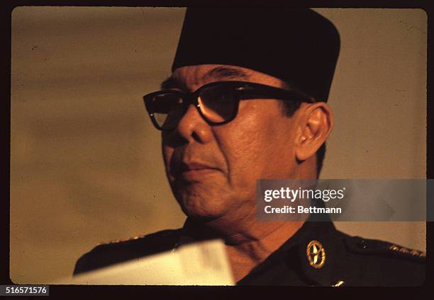 Closeup of Sukarno at Merdeka Palace, when he announced a new six man presidium.