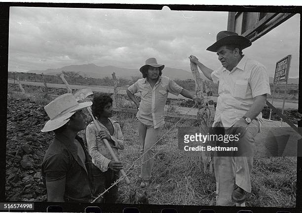 Dr. Roberto Suazo Cordova, who is to be the next President of Honduras, talks to peasants during his campaign, as shown here. Victor in the nation's...