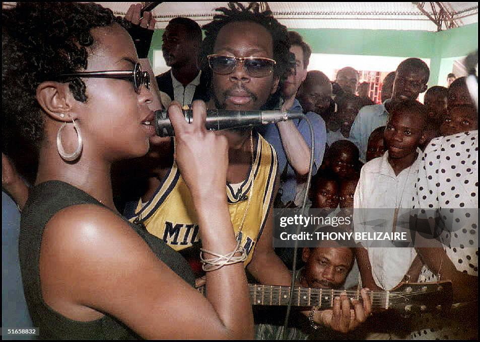 Lauryn Hill (L) and Wyclef Jean of the Haitian-Ame