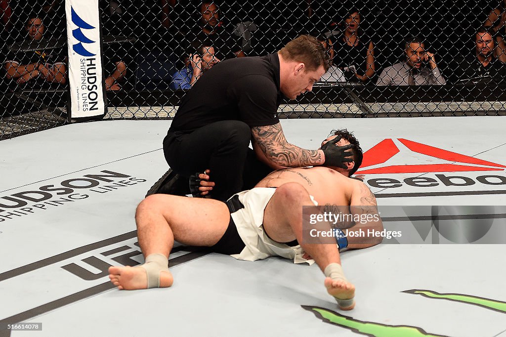 UFC Fight Night: Hunt v Mir