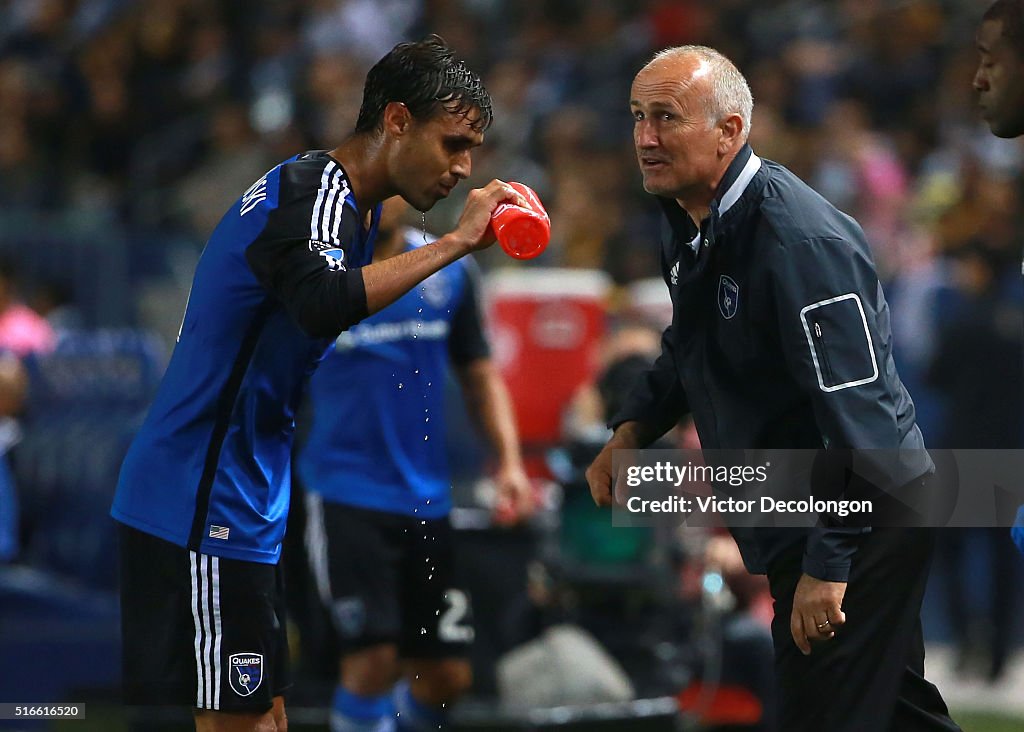 San Jose Earthquakes v Los Angeles Galaxy