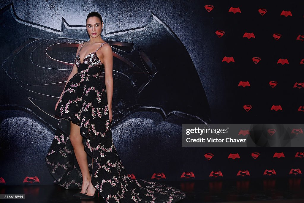 Batman v Superman: Dawn of Justice" Mexico City - Red Carpet