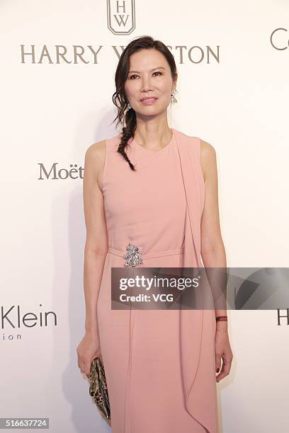 Head of MySpace China Wendi Murdoch arrives at the red carpet during the 2016 amfAR Hong Kong gala at Shaw Studios on March 19, 2016 in Hong Kong,...