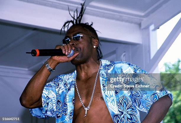 Coolio performs at Nassau Community College, Uniondale, New York, May 3, 2001.