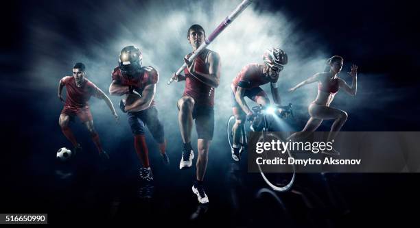 soccer, american football, pole vaulting, cycle, athletics - us women's soccer team stock pictures, royalty-free photos & images