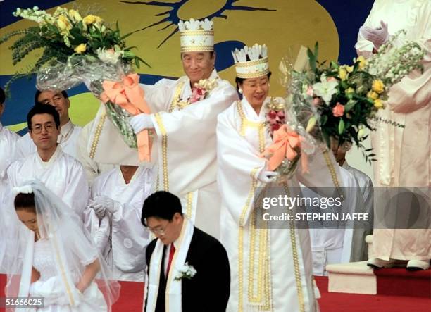 Marriage Reverant Moon Reverend Moon Photos and Premium High Res Pictures - Getty Images