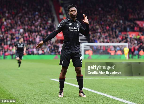 Daniel Sturridge of Liverpool celebrates as he scores their second goal during the Barclays Premier League match between Southampton and Liverpool at...