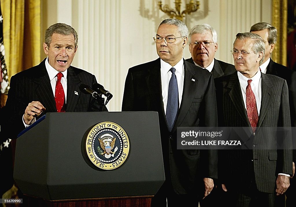 Signing Rfs W. Bush US President George W. Bush speaks before signing the joint... News ...