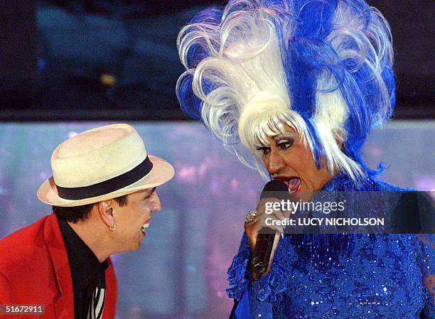 Cuban-born Celia Cruz sings "La Negra Tiene Tumbao" at the 3rd Annual Latin Grammy Awards at the Kodak Theatre in Hollywood, CA, 18 September 2002....