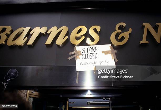 Howard Stern Private Parts book signing at Barnes and Noble, New York, October 14, 1993.