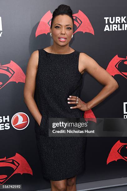 Aisha Tyler attends the "Batman V Superman: Dawn Of Justice" New York Premiere at Radio City Music Hall on March 20, 2016 in New York City.