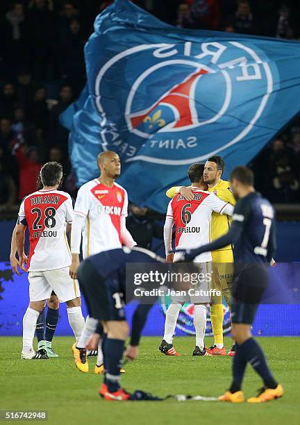 Jeremy Toulalan, Ricardo Carvalho and Goalkeeper of Monaco Danijel Subasic celebrate the victory after the French Ligue 1 match between Paris...