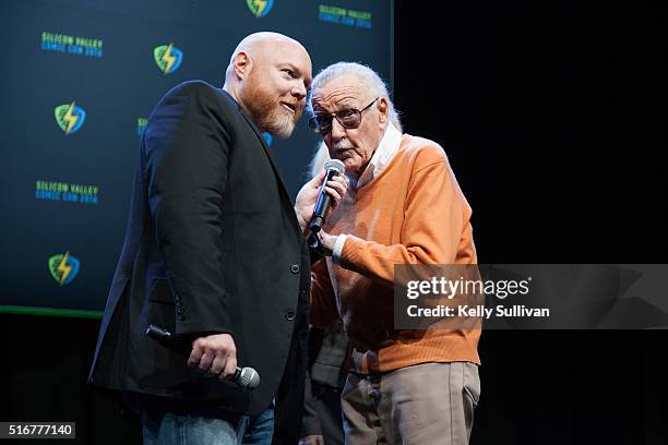 Stan Lee bids farewell to the crowd with Rick White's microphone during the closing panel of the Silicon Valley Comic Con on March 20, 2016 in San...