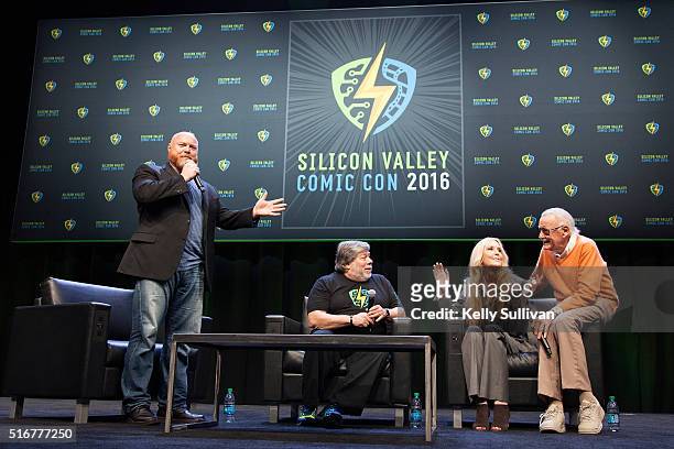 Rick White, Steve Wozniak, Joan Celia Lee, and Stan Lee answer questions from the crowd during the closing panel of the Silicon Valley Comic Con on...