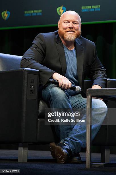 Rick White addresses the crowd during the closing ceremonies of the Silicon Valley Comic Con on March 20, 2016 in San Jose, California.