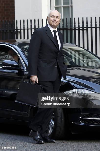 Iain Duncan Smith, U.K. Work and pensions secretary, arrives in Downing Street in London, U.K., on Wednesday, March 16, 2016. U.K. Chancellor of the...