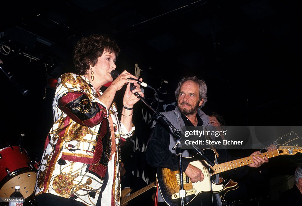 Merle Haggard and Bonnie Haggard perform at Tramps, New York, June ...