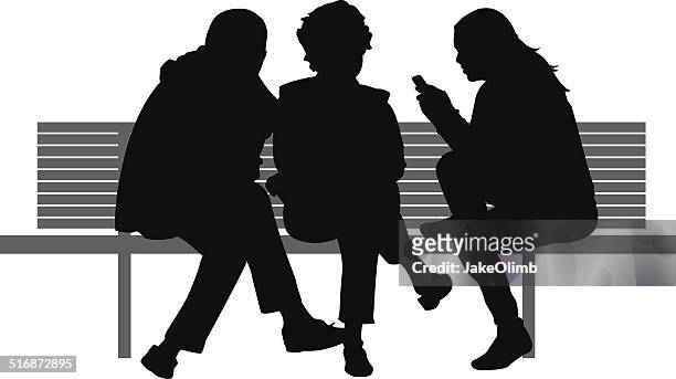 drei personen, auf einer bank sitzend - bench stock-grafiken, -clipart, -cartoons und -symbole