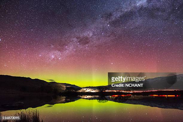 aurora australis in new zealand - aurora australis stock pictures, royalty-free photos & images