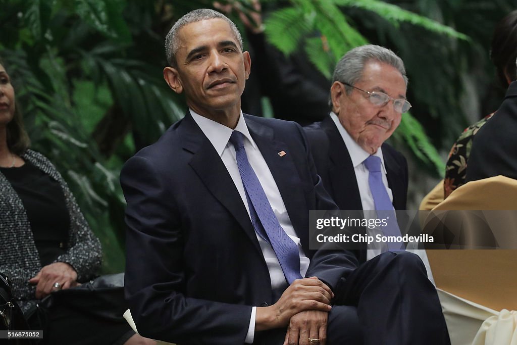 Cuban Leader Raul Castro Hosts State Dinner For President Obama