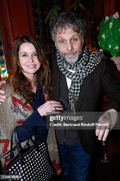 Journalist Stephane Guillon and his wife Muriel Cousin attend the "L'Etre ou pas" : Theater play at Theatre Antoine on March 21, 2016 in Paris,...