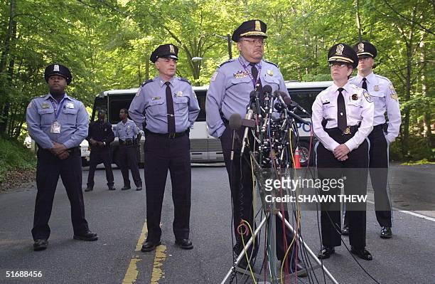 Washington Metropolitan Police Chief Charles Ramsey confirms 22 May 2002 in Washington, DC, that the human remains found in Rock Creek Park are those...