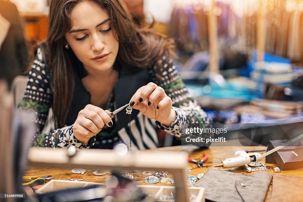 Women in arts and crafts