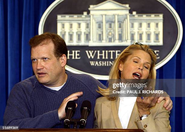 Bush Rack Drew 33 Us Bush Drew Carey Stock Photos, High-Res Pictures, and Images ...
