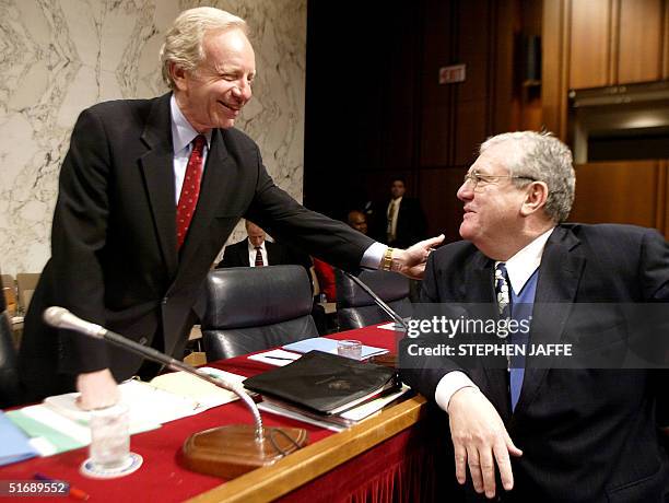 Robert R. Bennett 106 Robert Bennett Attorney Stock Photos, High-Res Pictures, and Images ...