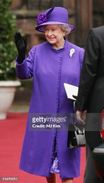 Queen Elizabeth II attends the wedding of Ed Van Cutsem and Lady Tamara Grosvenor at Chester Cathedral on November 6, 2004 in Chester, England. Lady...