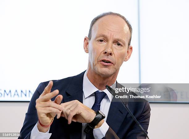Thomas Rabe 507 Thomas Rabe Stock Photos, High-Res Pictures, and Images - Getty Images
