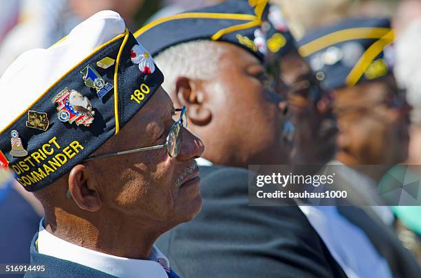 veteranos de la segunda guerra mundial (world war ii - war veteran fotografías e imágenes de stock