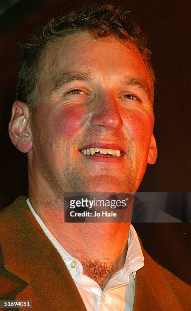 Matthew Pinsent attends the annual Regent Street Christmas Lights switching-on ceremony, having performed live, in Regent Street on November 7, 2004...