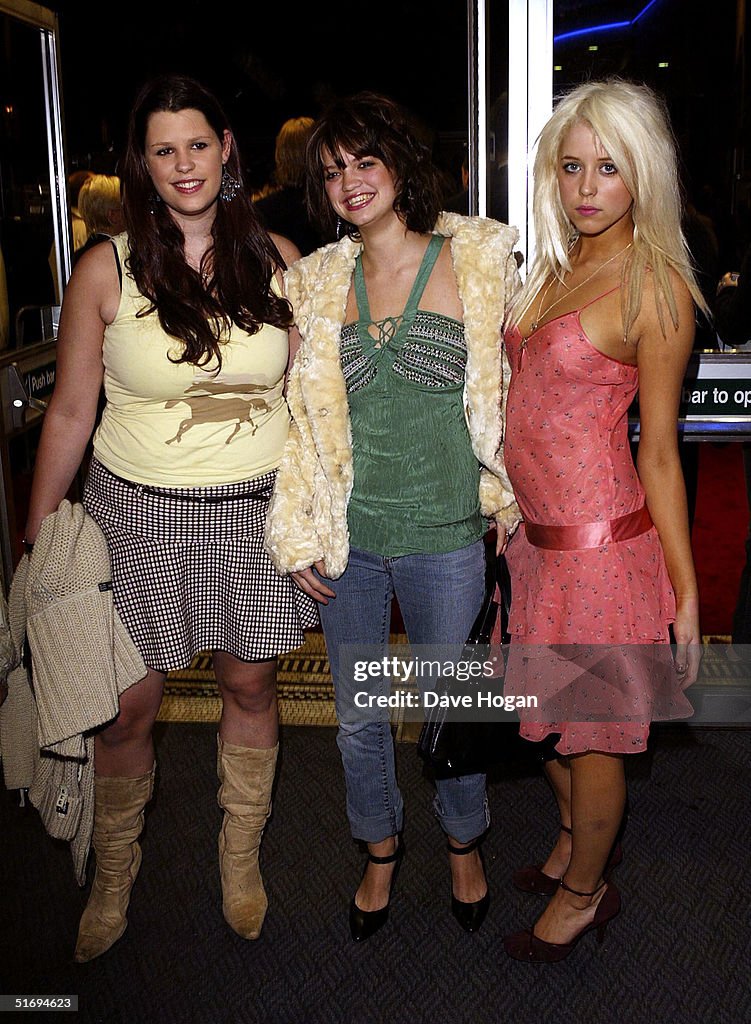 Sir Bob Geldof's daughters Fifi Trixibelle, Pixie and Peaches arrive