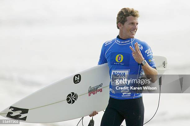 Two times reigning ASP world champion Andy Irons clinched his third ASP world championship title at the Nova Schin Festival on November 8, 2004 in...