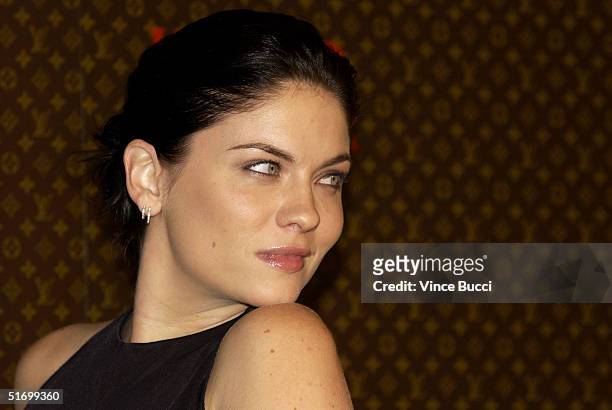 Actress Jodi Lynn O'Keefe arrives at The Louis Vuitton United Cancer Front Gala on November 8, 2004 in Universal City, California.
