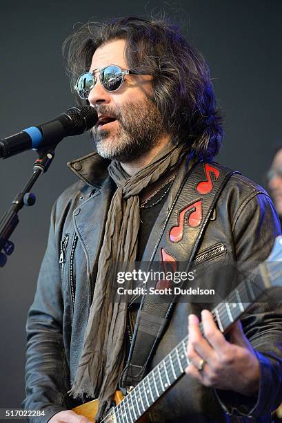 Musician John Cusimano of The Cringe performs onstage during the 2016 Rachel Ray Feedback SXSW party at Stubbs on March 19, 2016 in Austin, Texas.