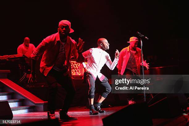 Kirk Franklin performs his "Twenty Years In One Night" show at Kings Theatre on March 22, 2016 in New York City.