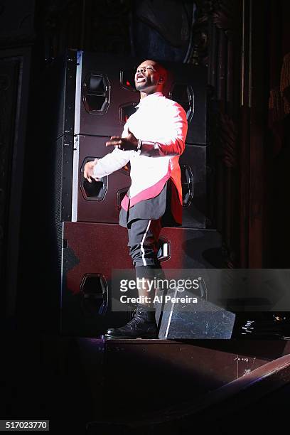 Kirk Franklin performs his "Twenty Years In One Night" show at Kings Theatre on March 22, 2016 in New York City.