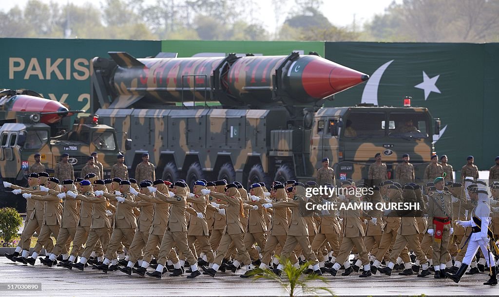 PAKISTAN-POLITICS-NATIONAL-DAY