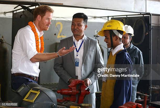 Prince Harry visits the Samo Thimi Technical School, Bhaktapur on March 23, 2016 in Pokhara, Nepal.