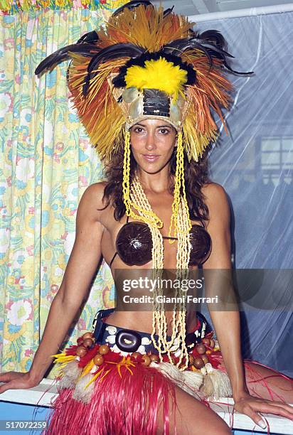 The Spanish actress and television presenter Elsa Anka on the island of Moorea, 2nd July 1997, Polynesia.