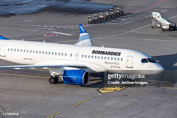 bombardier cseries - bombardier stock pictures, royalty-free photos & images